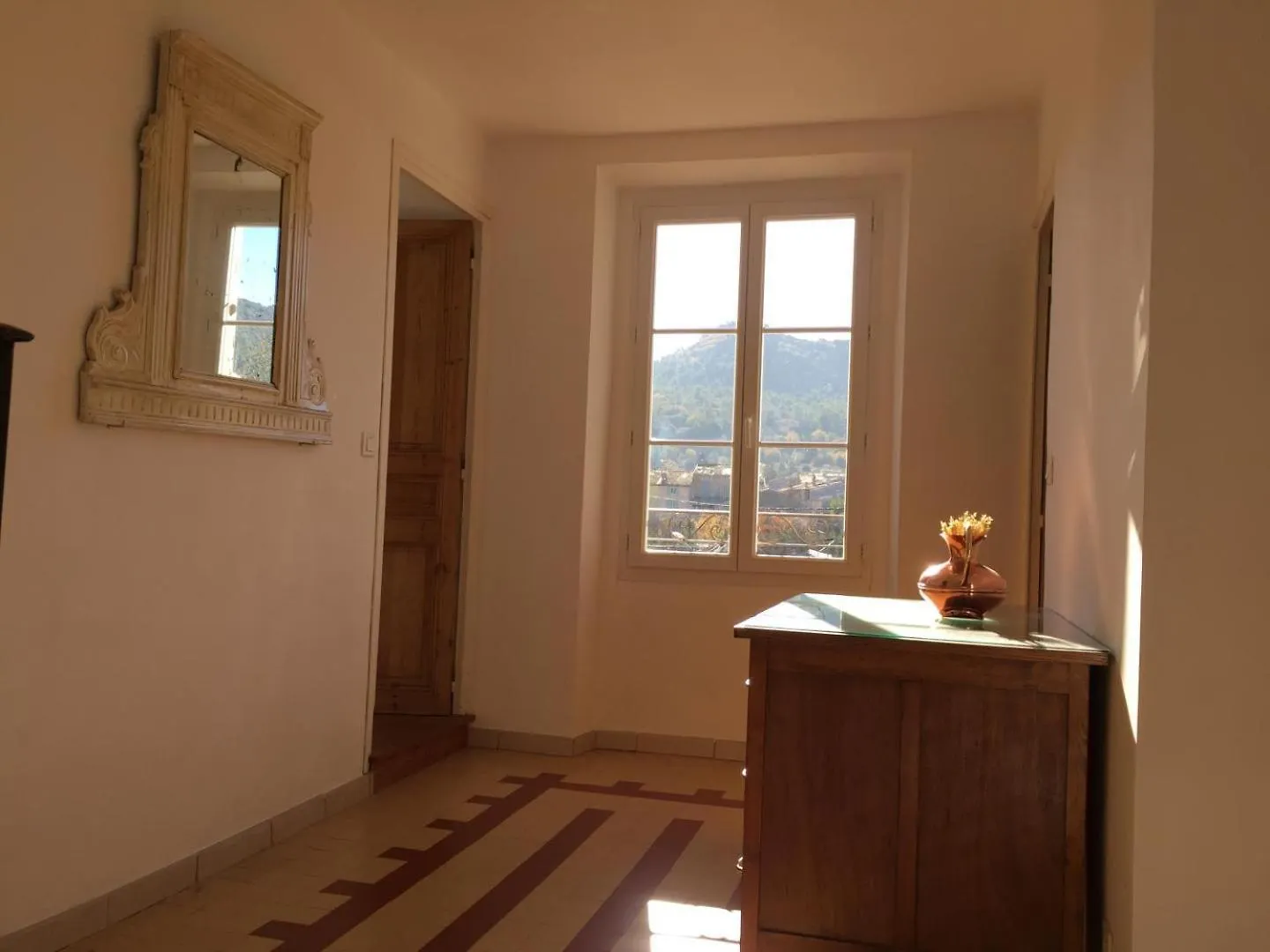 La Maison De Pepe A Rougiers 0*,